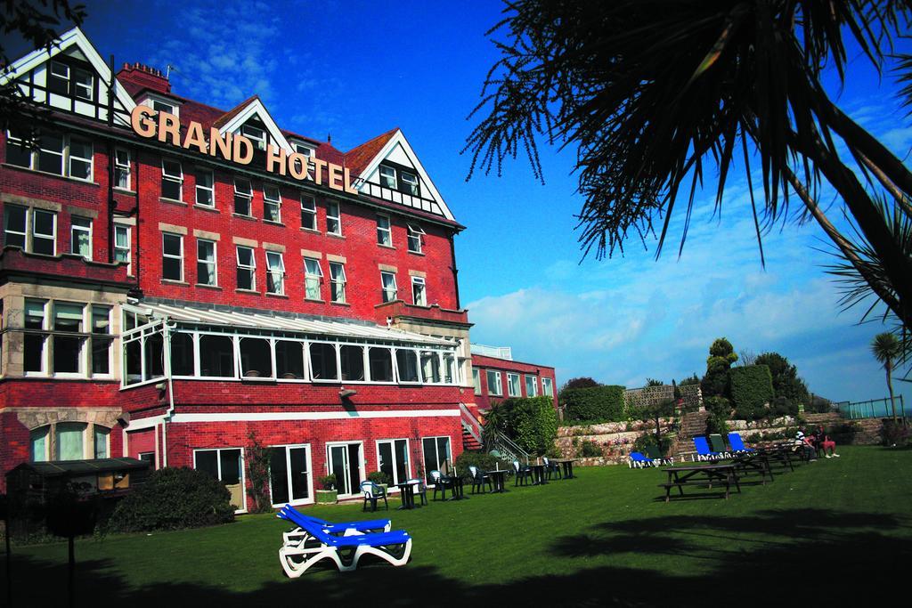 Grand Hotel Суонидж Екстериор снимка