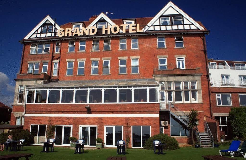 Grand Hotel Суонидж Екстериор снимка