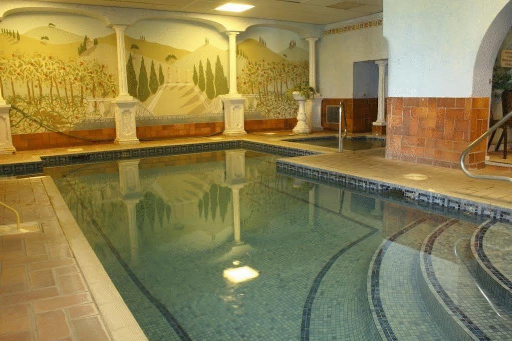 Grand Hotel Суонидж Екстериор снимка